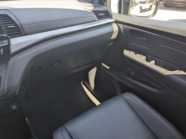Certified Used 2025 Black Honda Sport-L image 17