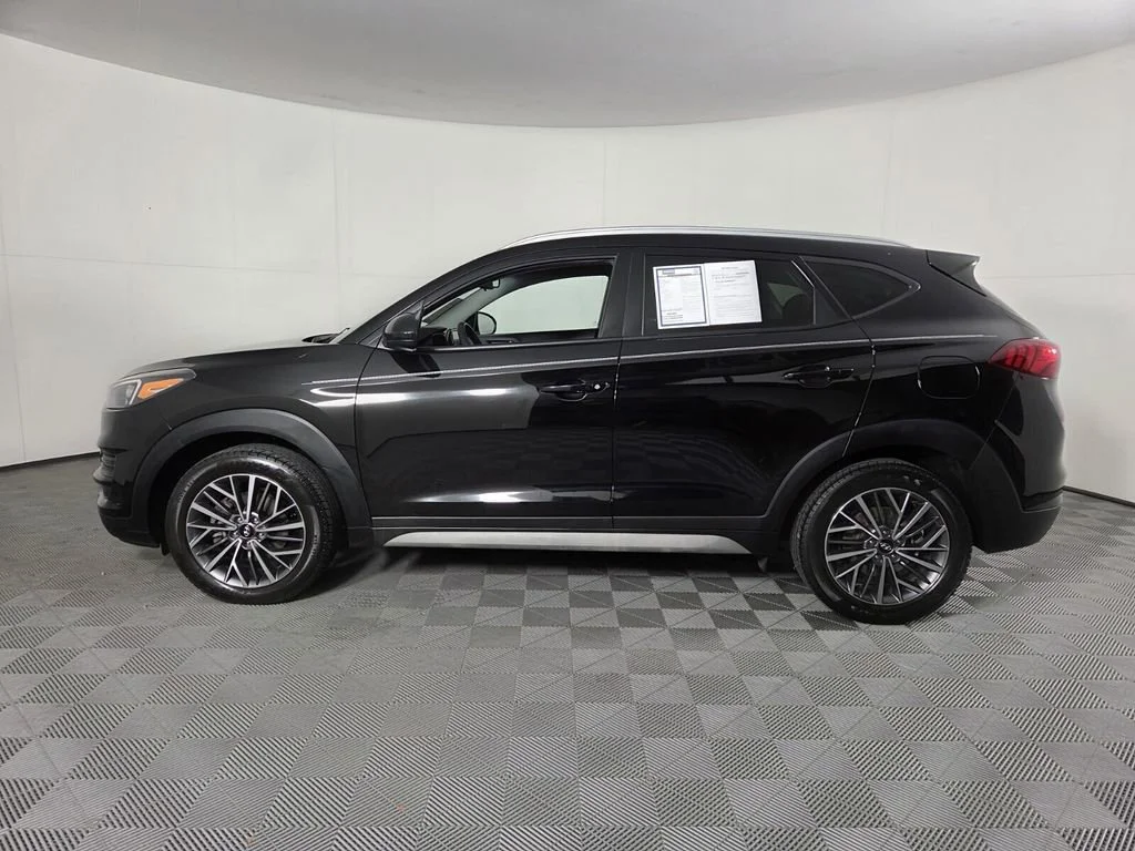 Used 2019 Black Noir Pearl Hyundai SEL image 8