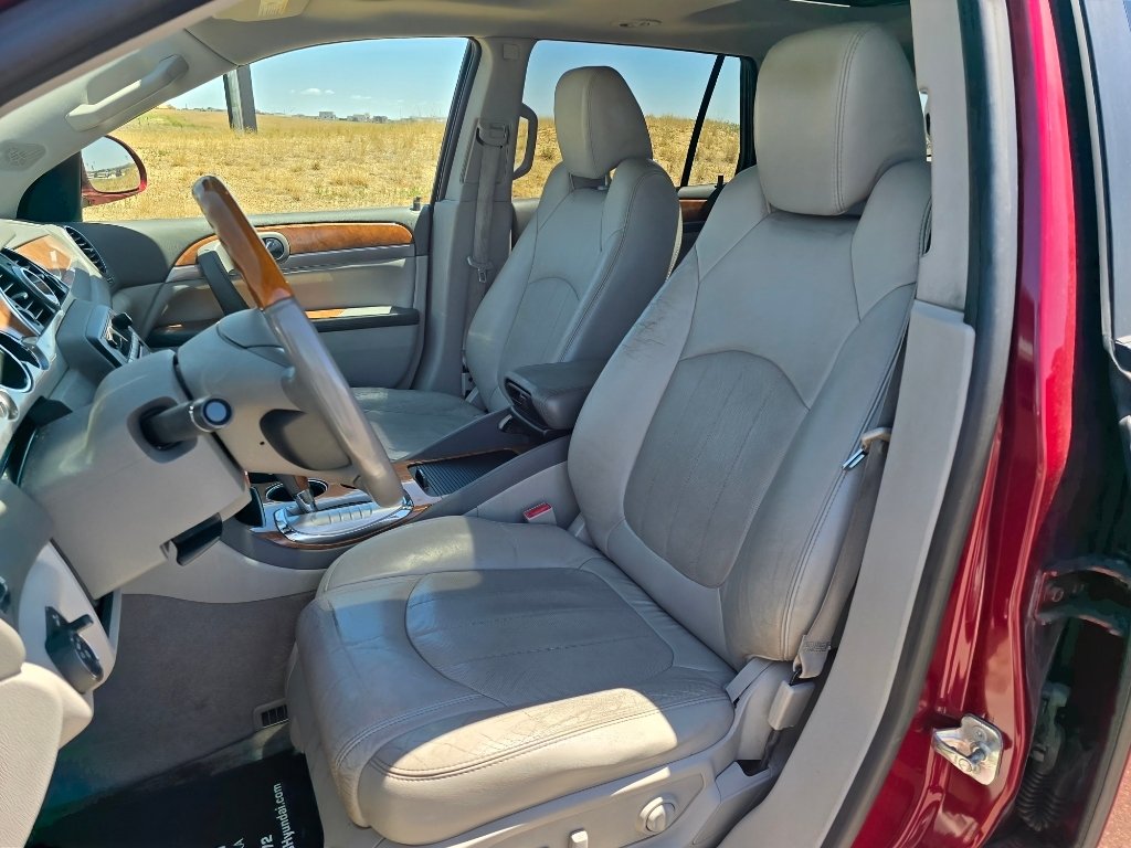 Used 2010 Red Jewel Tintcoat Buick CXL w/1XL image 13