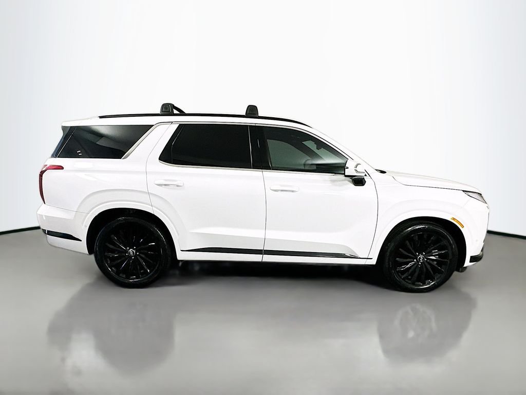 Used 2025 White Hyundai Calligraphy Night Edition image 4