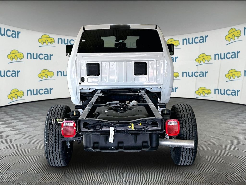 New 2026 Bright White Clearcoat RAM Tradesman image 5