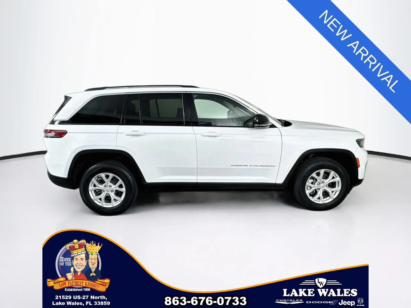 Used 2023 White Jeep Limited image 8