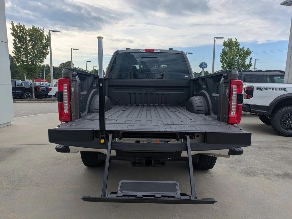 New 2026 Marsh Gray Ford Lariat image 12
