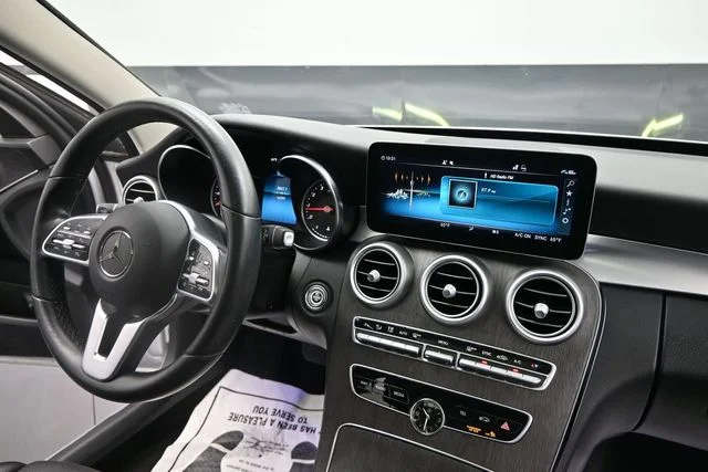 Used 2020  Mercedes-Benz C 300 image 16