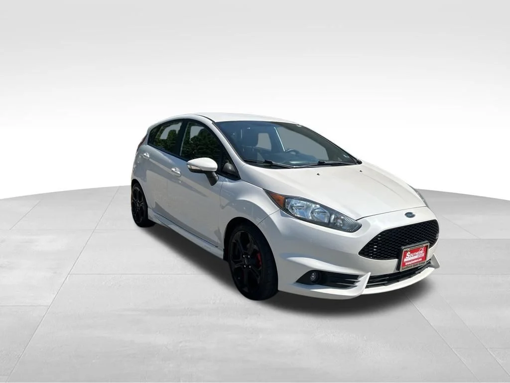 Used 2019 White Ford ST image 8