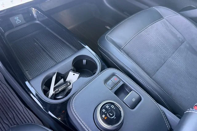 Used 2022 Blue Ford GT image 22