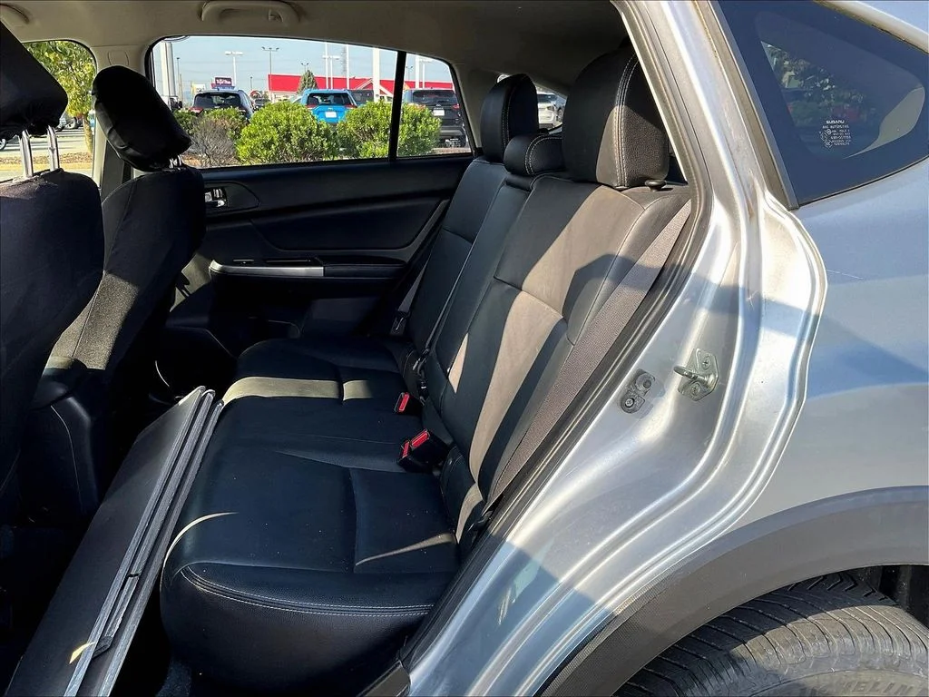 Used 2015 Ice Silver Metallic Subaru 2.0i Limited image 5