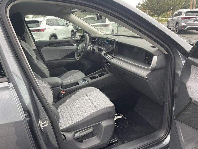 2026 Volkswagen Tiguan S - Photo 6