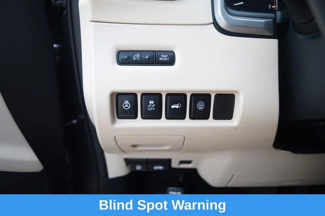 Used 2024 Gray Nissan SL image 7