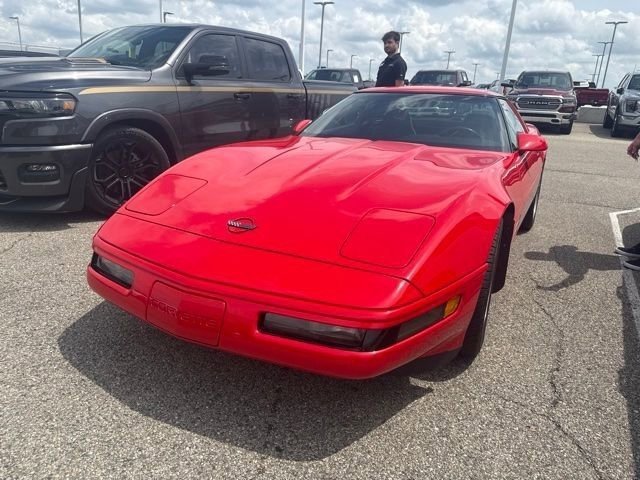 Used 1994 Red Chevrolet Base image 10