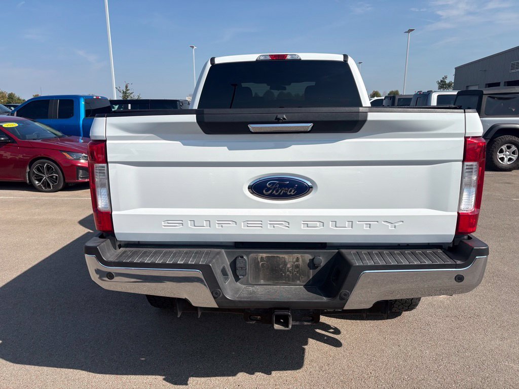 Used 2019 White Ford XLT image 6
