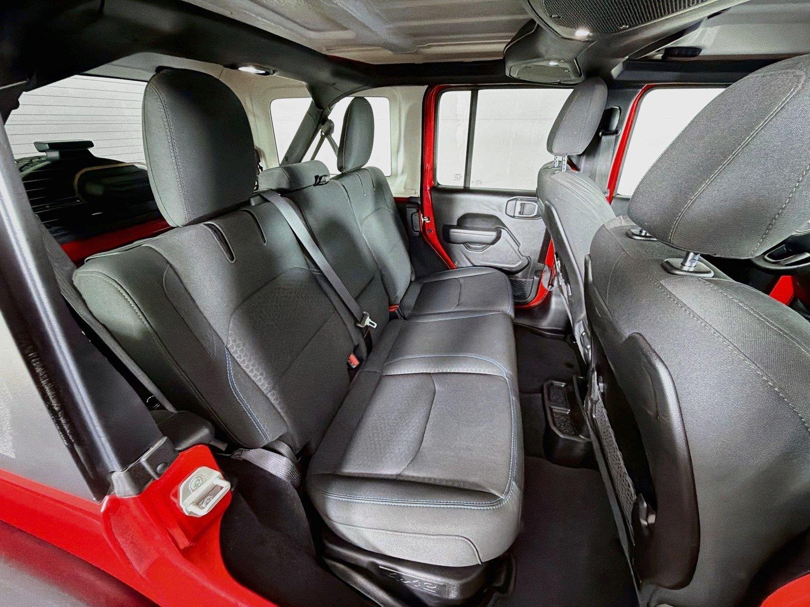 Used 2024 Firecracker Red Clearcoat Jeep Rubicon image 28
