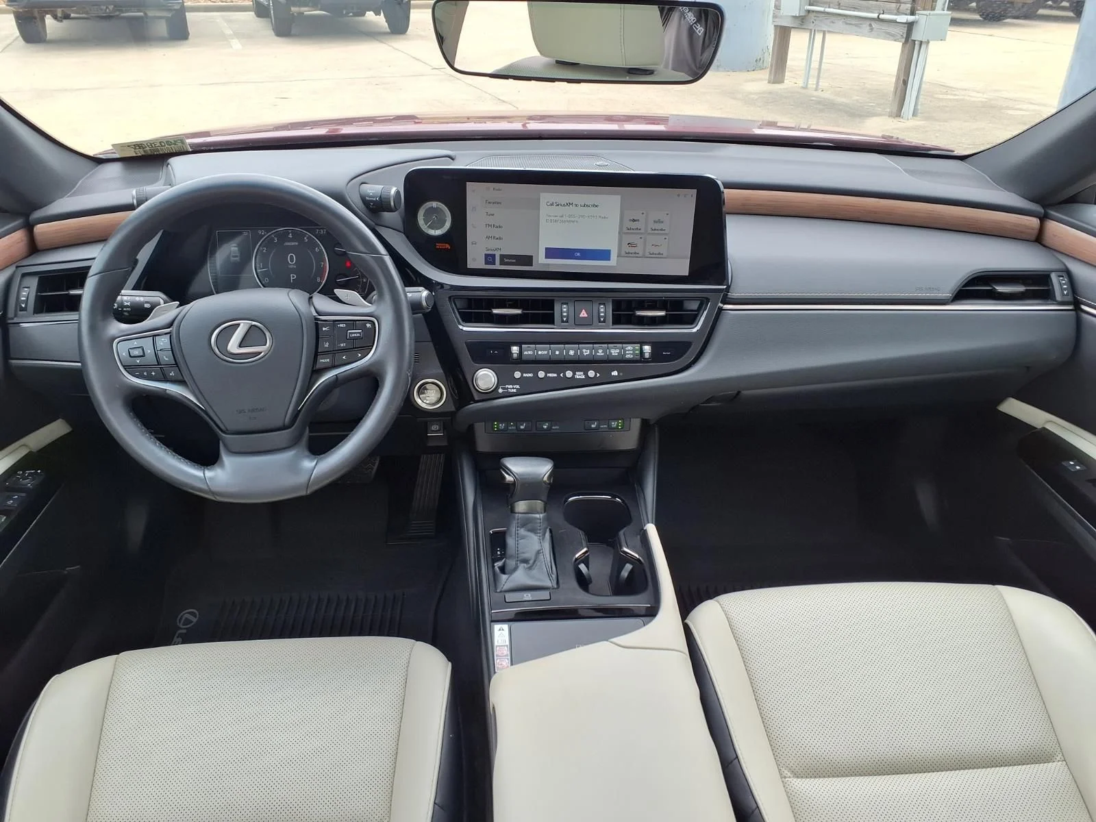 Used 2023 Red Lexus 350 image 9