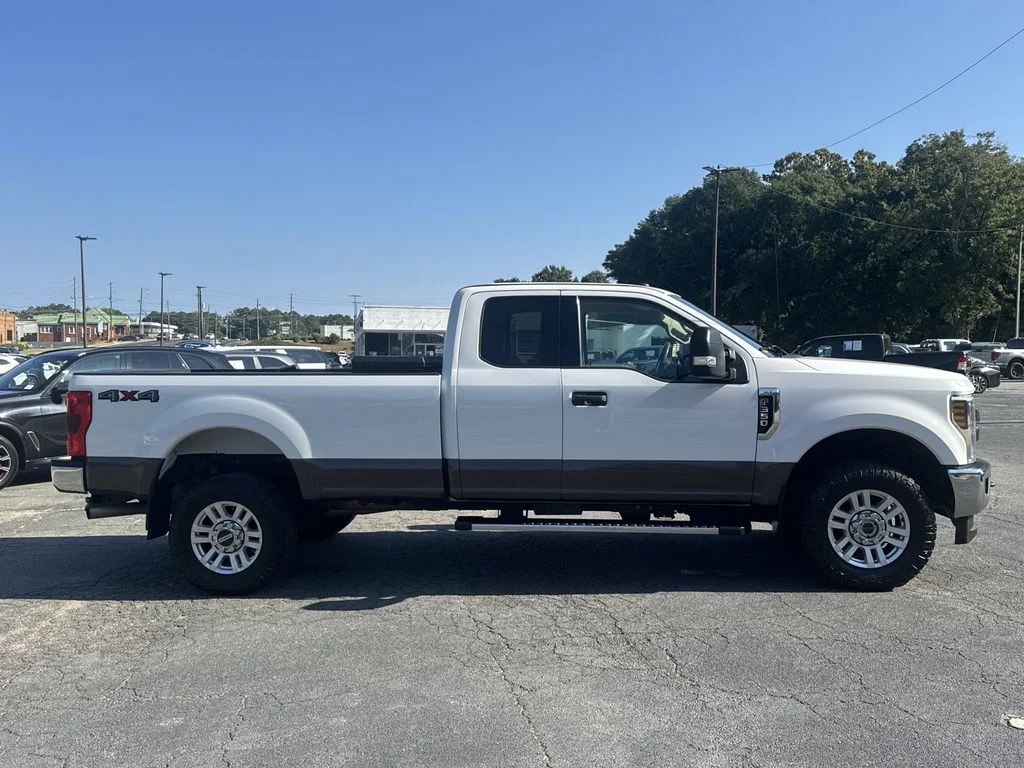 Used 2019 White Ford XLT image 8