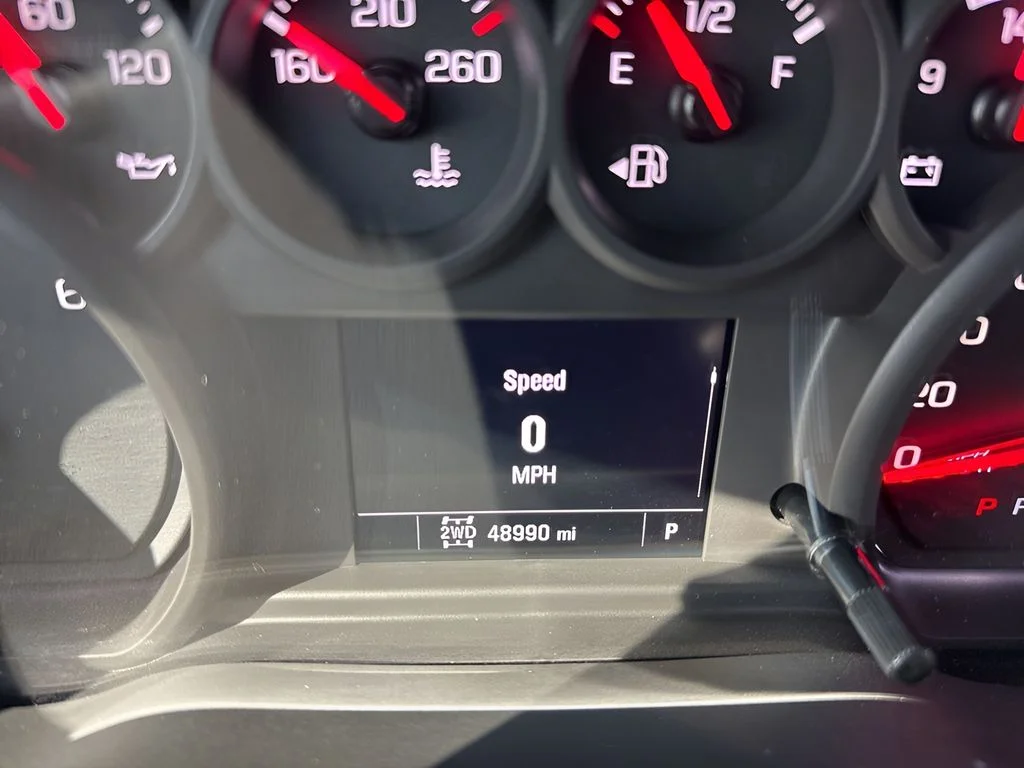 Used 2023 Gray Chevrolet Custom image 22