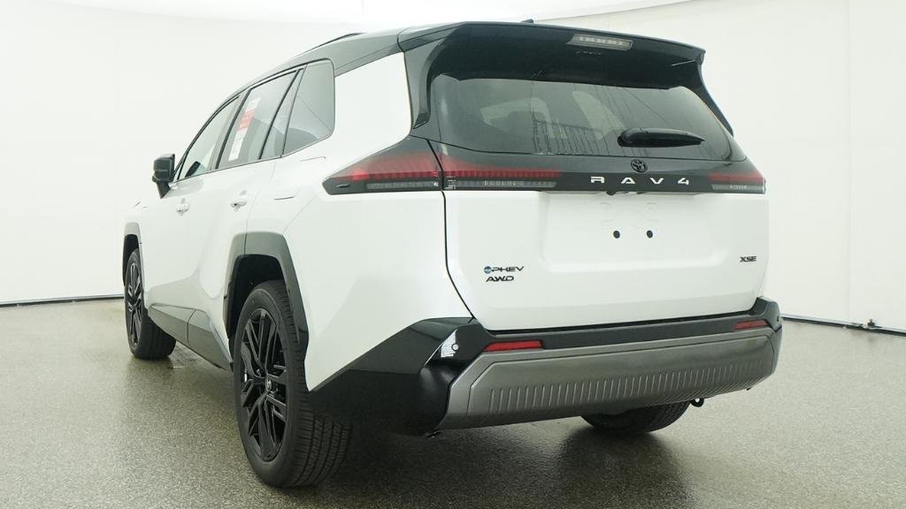 New 2026 Wind Chill Pearl with Midnight Black Metallic roof Toyota XSE image 12