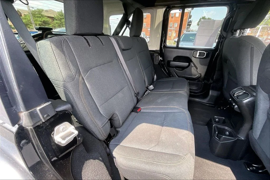 Used 2024 Black Jeep Sport S image 26
