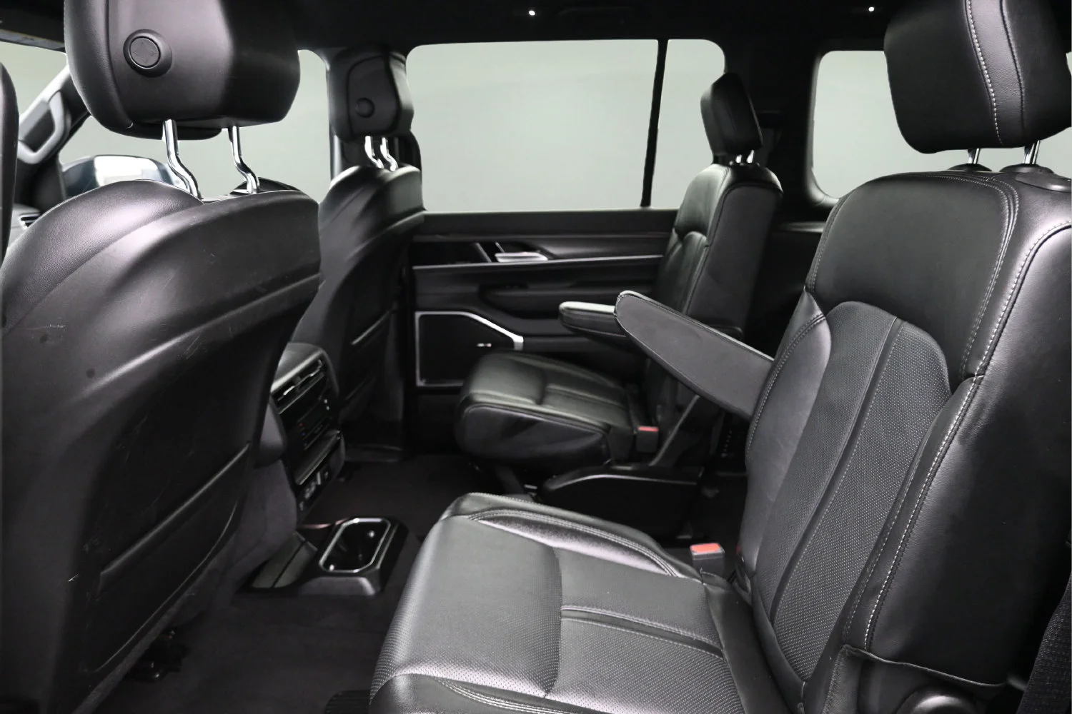 Used 2024 Silver Jeep Series II image 14