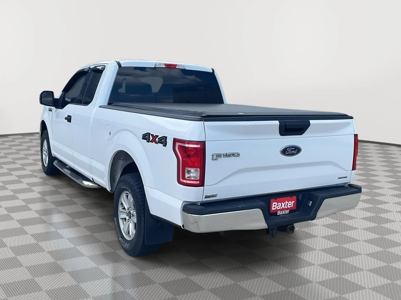 Used 2015 Oxford White Ford XLT image 5