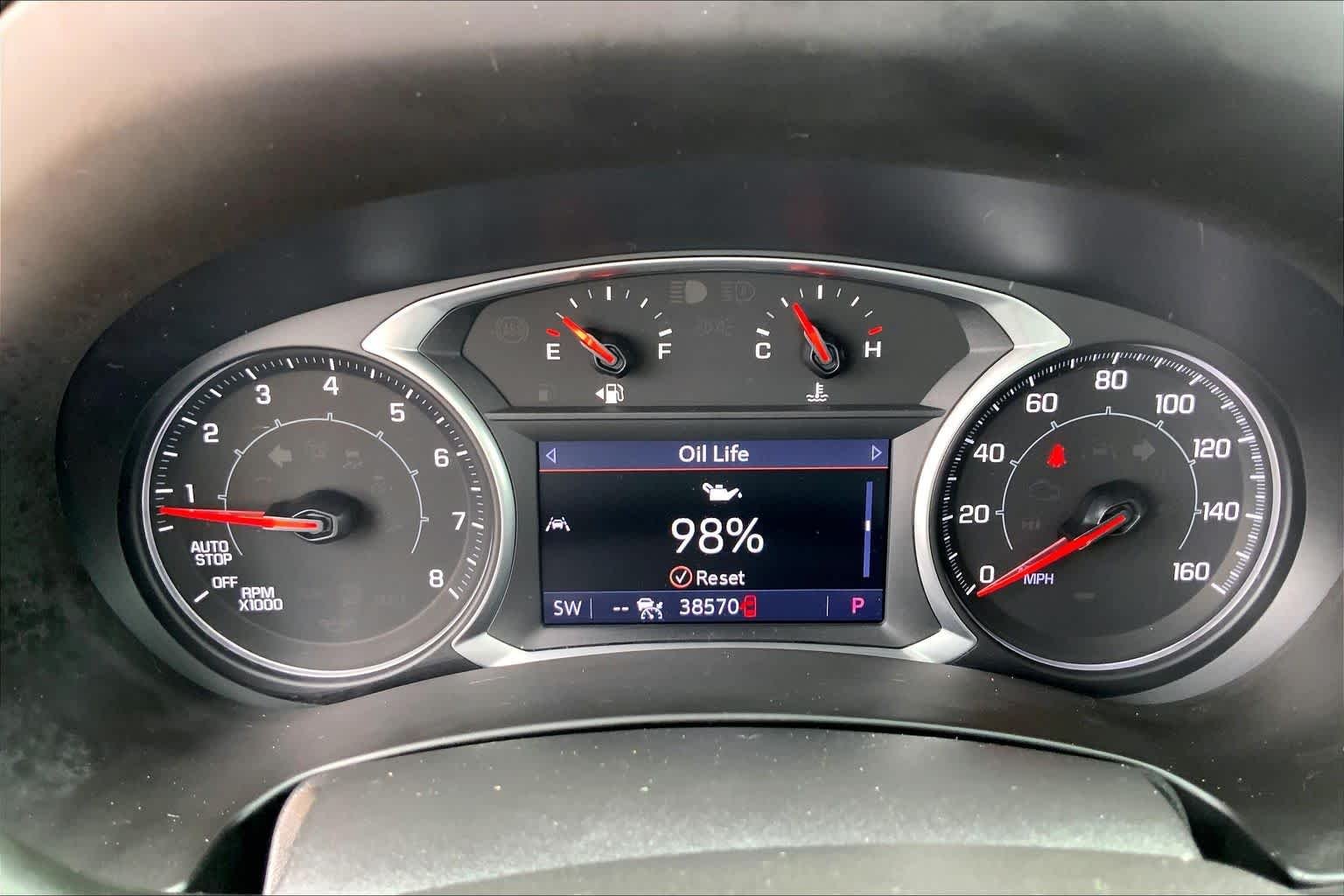 Used 2022 Summit White GMC SLT image 26