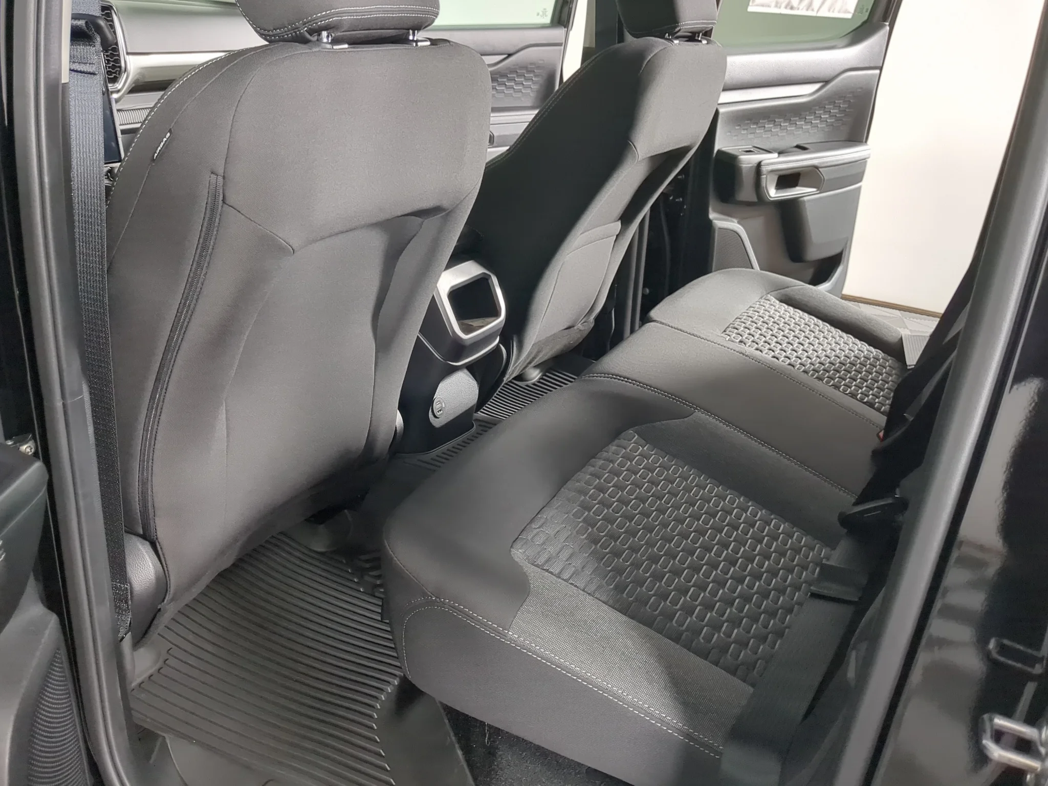 New 2026 Shadow Black Ford XLT image 14