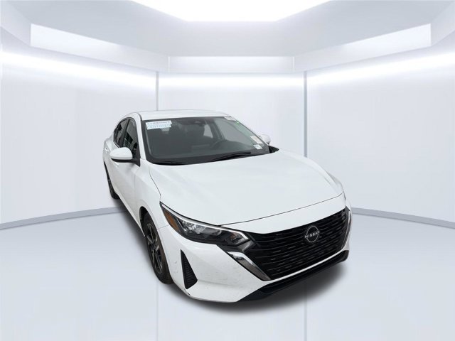 Used 2024 White Nissan SV image 3