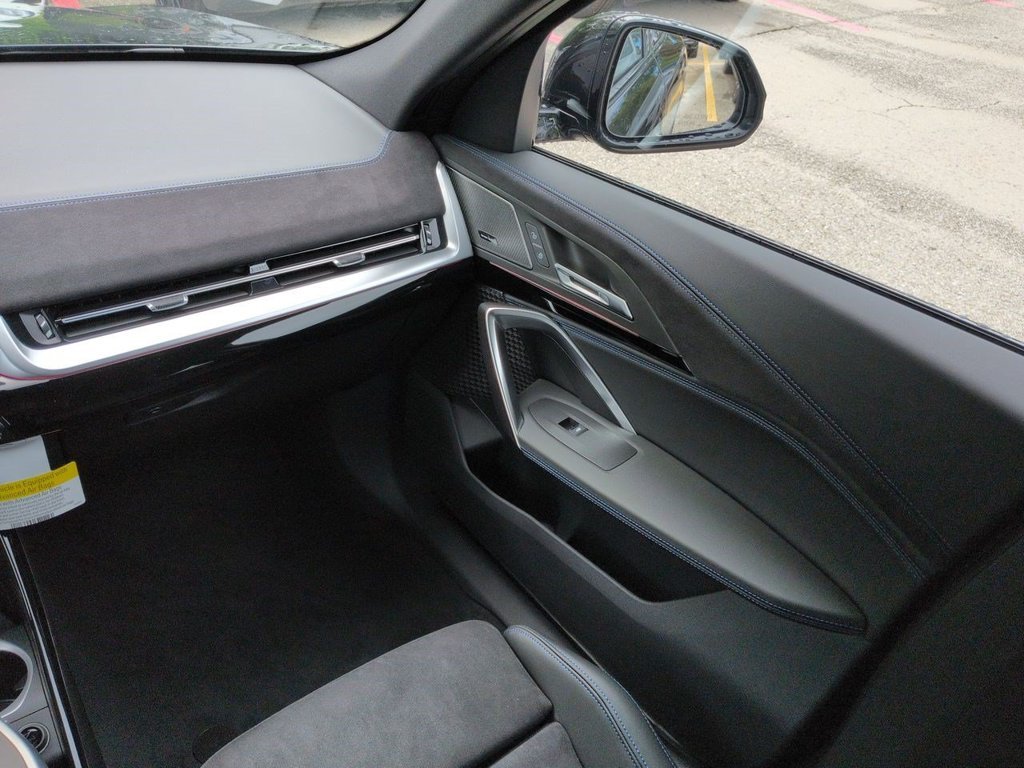 New 2027 Black Sapphire Metallic BMW xDrive28i image 17