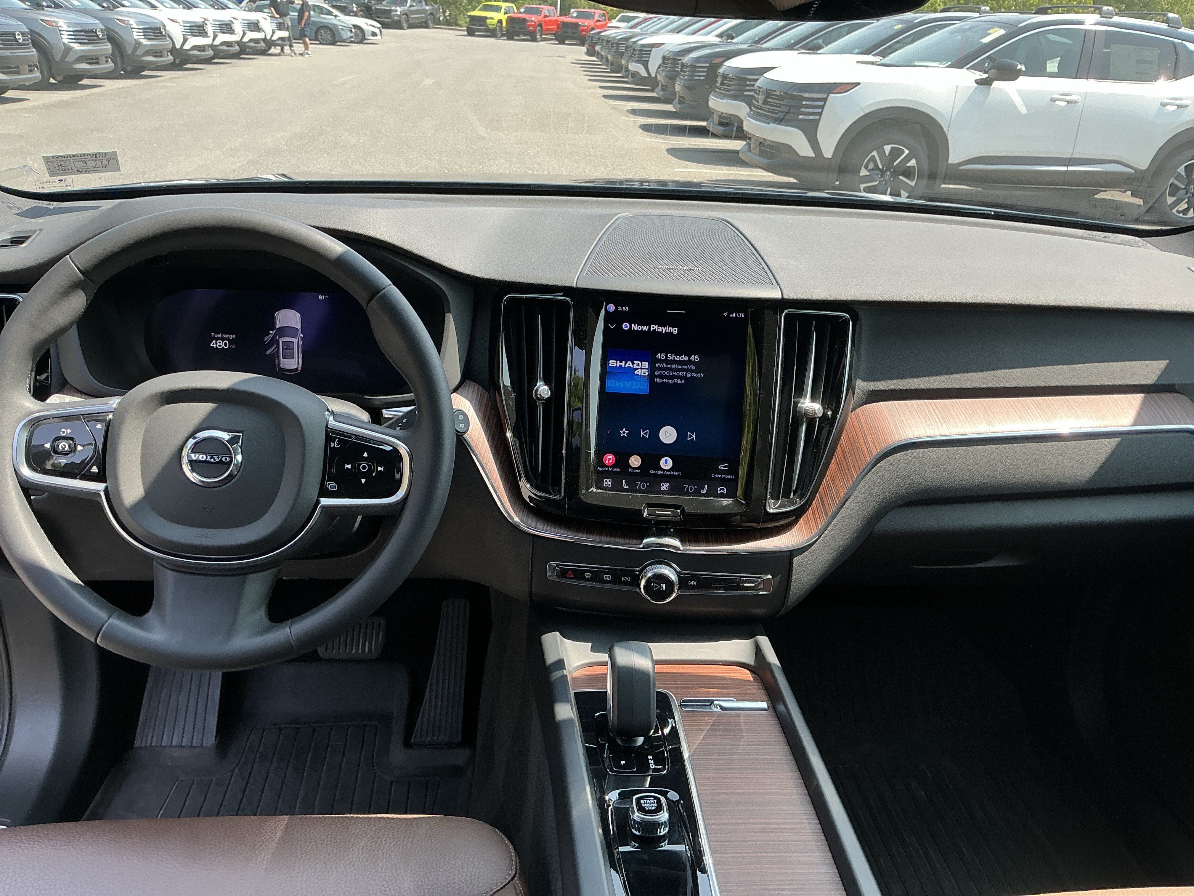 Used 2023 Denim Blue Metallic Volvo Plus Dark Theme image 11