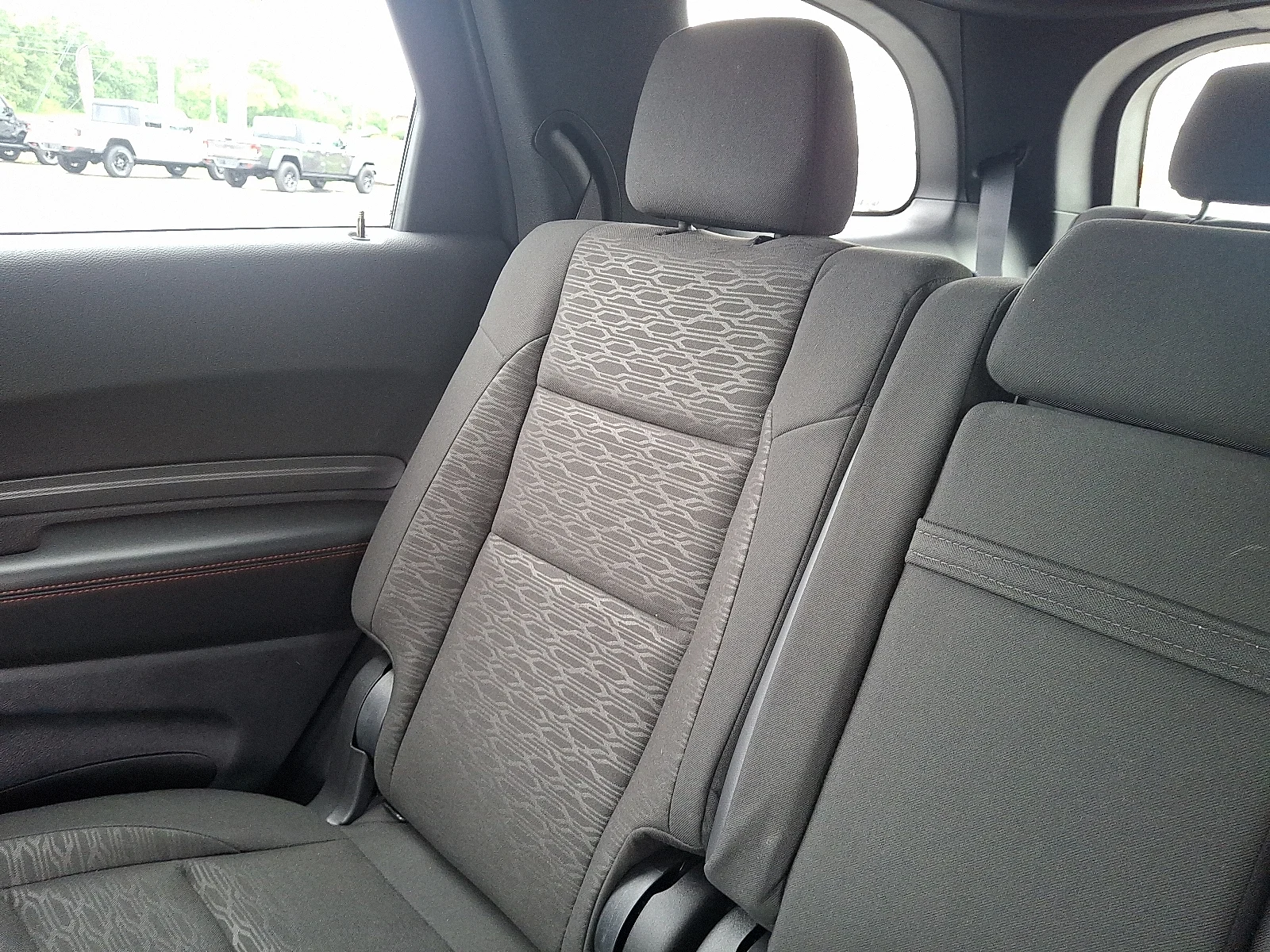 2025 Dodge Durango R/T - Photo 13