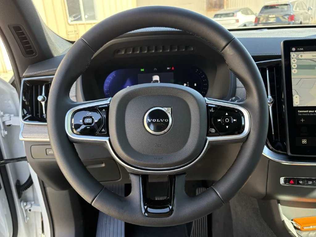 New 2026 Crystal White Volvo Plus image 15