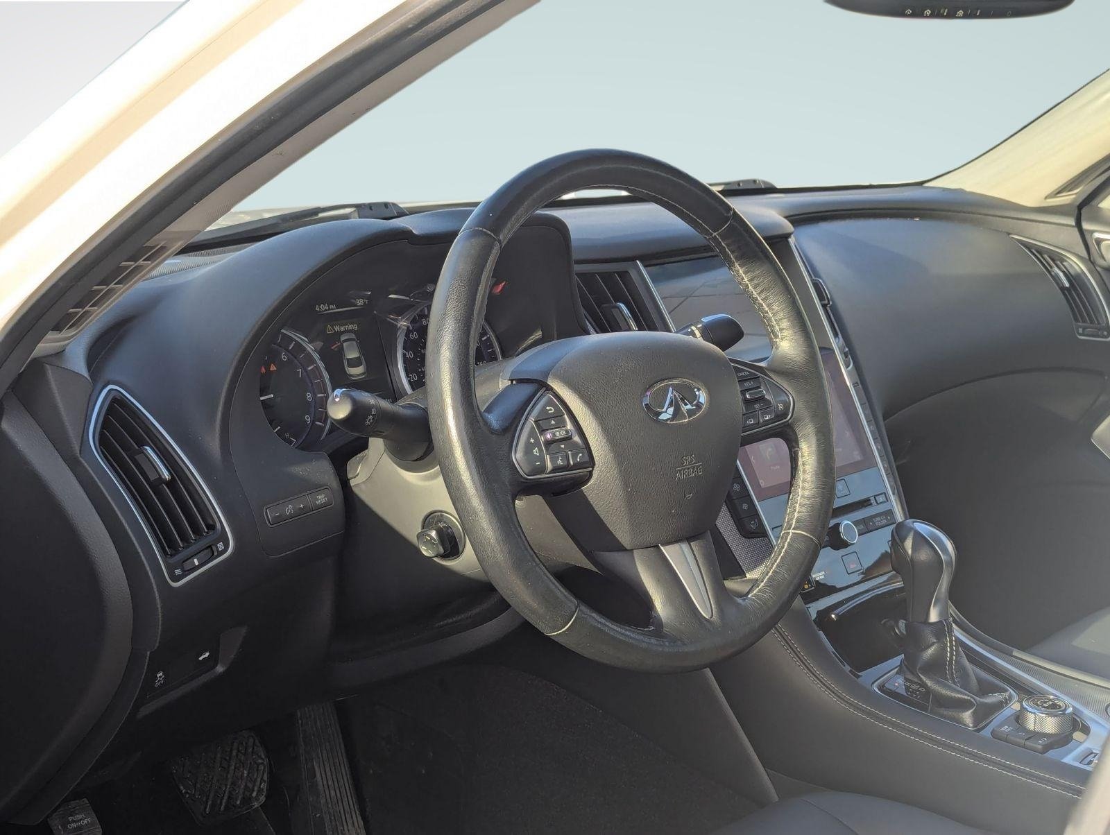 Used 2017 INFINITI Q50 Premium with VIN JN1EV7AR1HM830099 for sale in Merrillville, IN