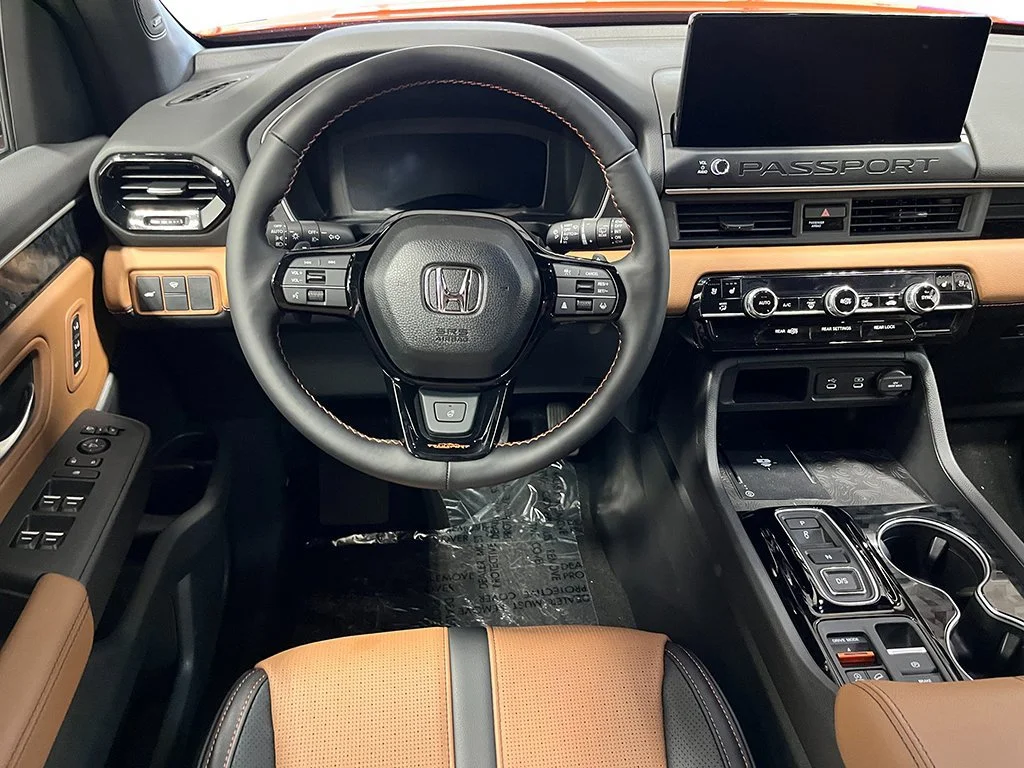New 2026 CRYSTAL BLACK PEARL Honda TrailSport Elite image 17