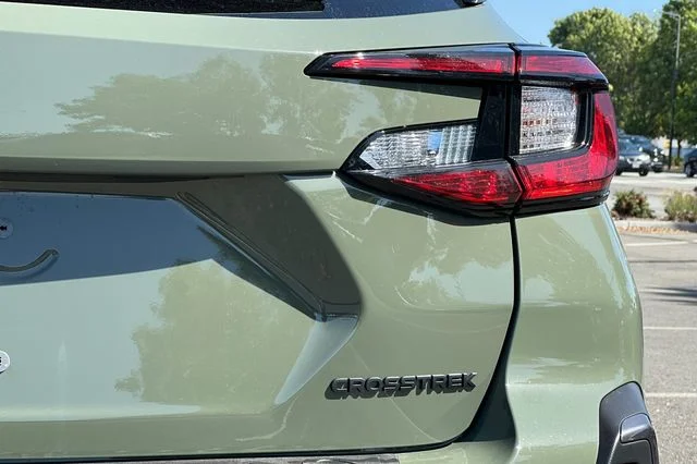 New 2026 ALPINE GREEN Subaru Limited image 23