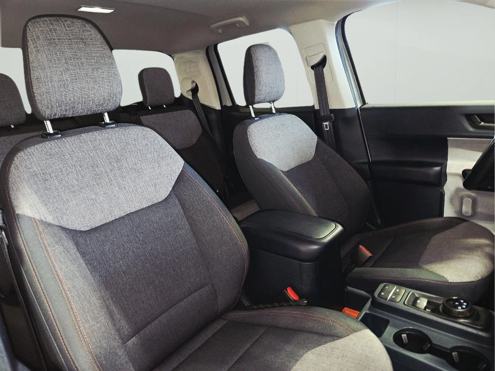 Used 2024 Cactus Gray Ford XLT image 36