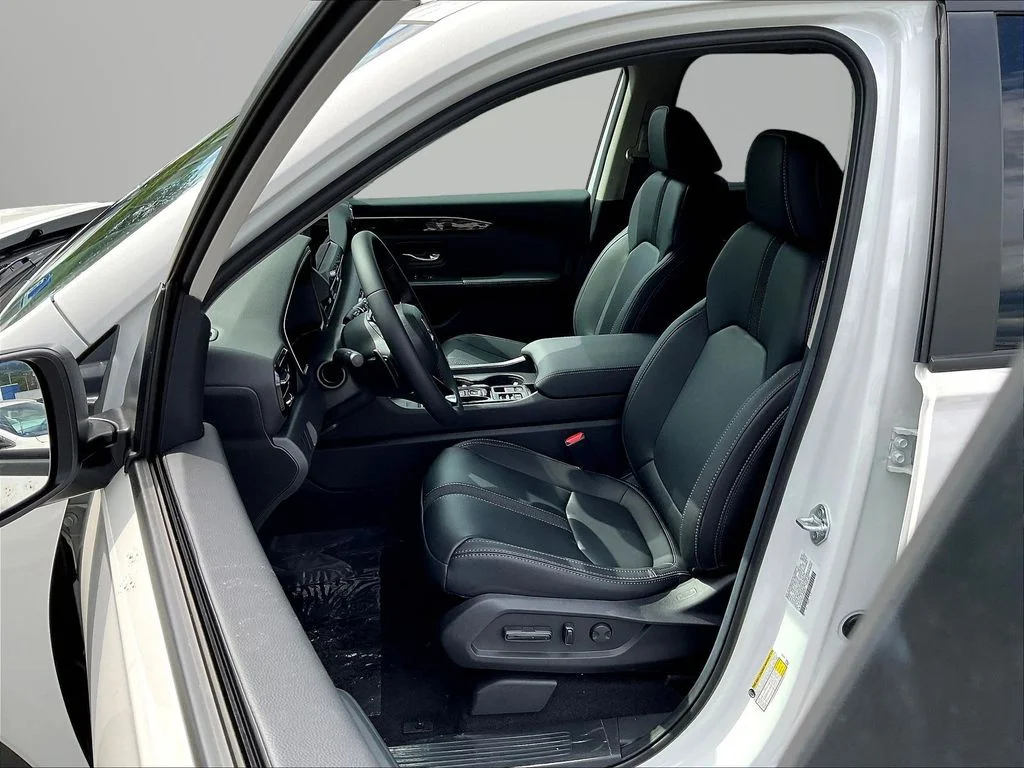New 2026 Platinum White Pearl Honda RTL image 19