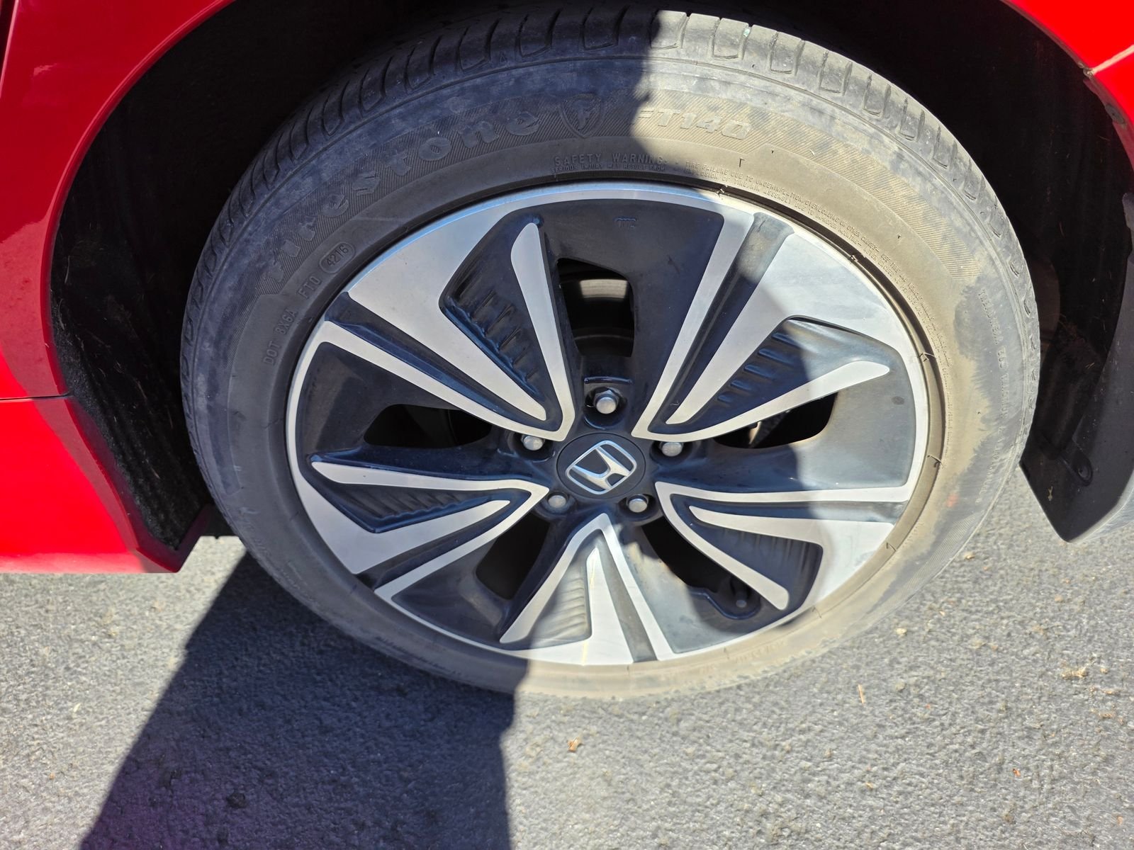 Used 2017 Rallye Red Honda EX-L image 9