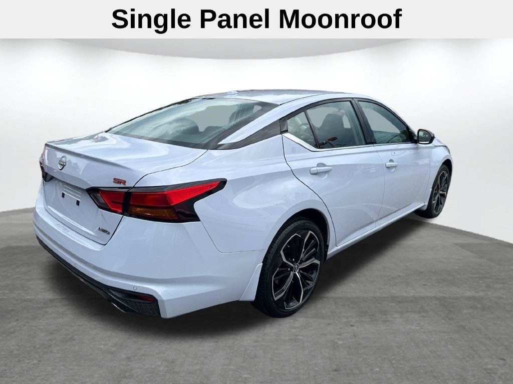 Used 2025 Gray Nissan 2.5 SR image 6