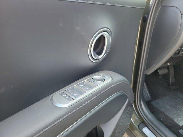 New 2026 Titan Charcoal Pearl Hyundai SEL AWD image 18