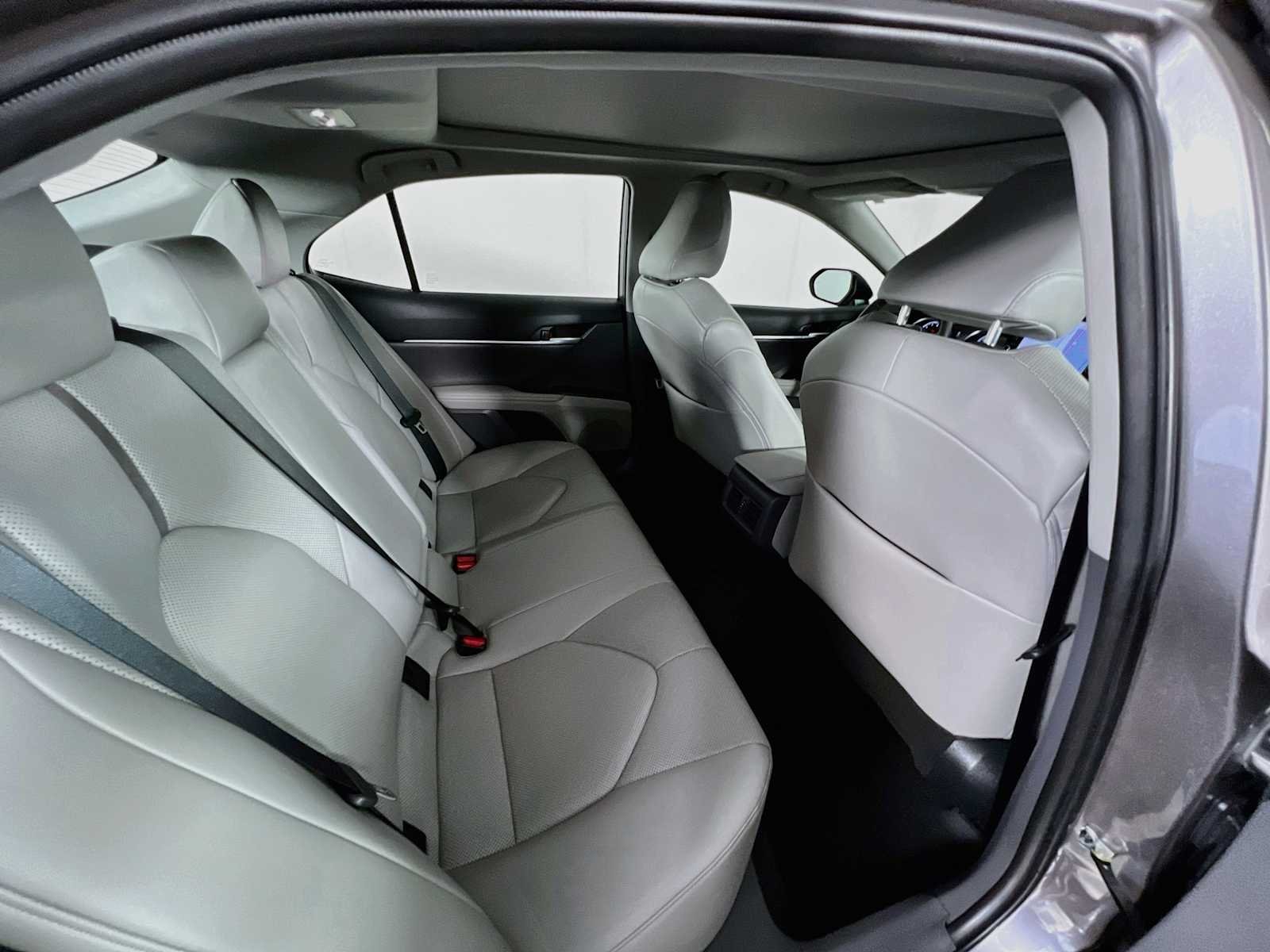Used 2024 Predawn Gray Mica Toyota XLE image 27
