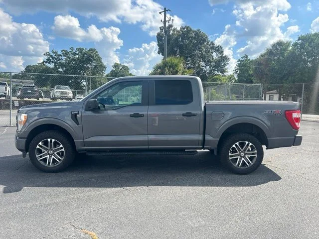 Used 2022 Gray Ford XL image 2