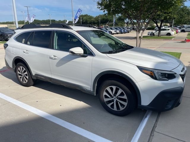 2021 Subaru Outback Premium's photo