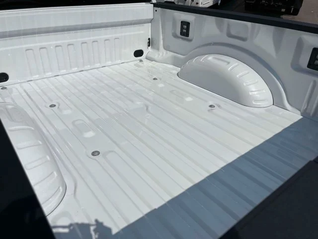 New 2027 Star White Metallic Tri-Coat Ford F-250® Lariat® image 11