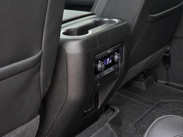 Used 2025 Gray Chevrolet RST image 29
