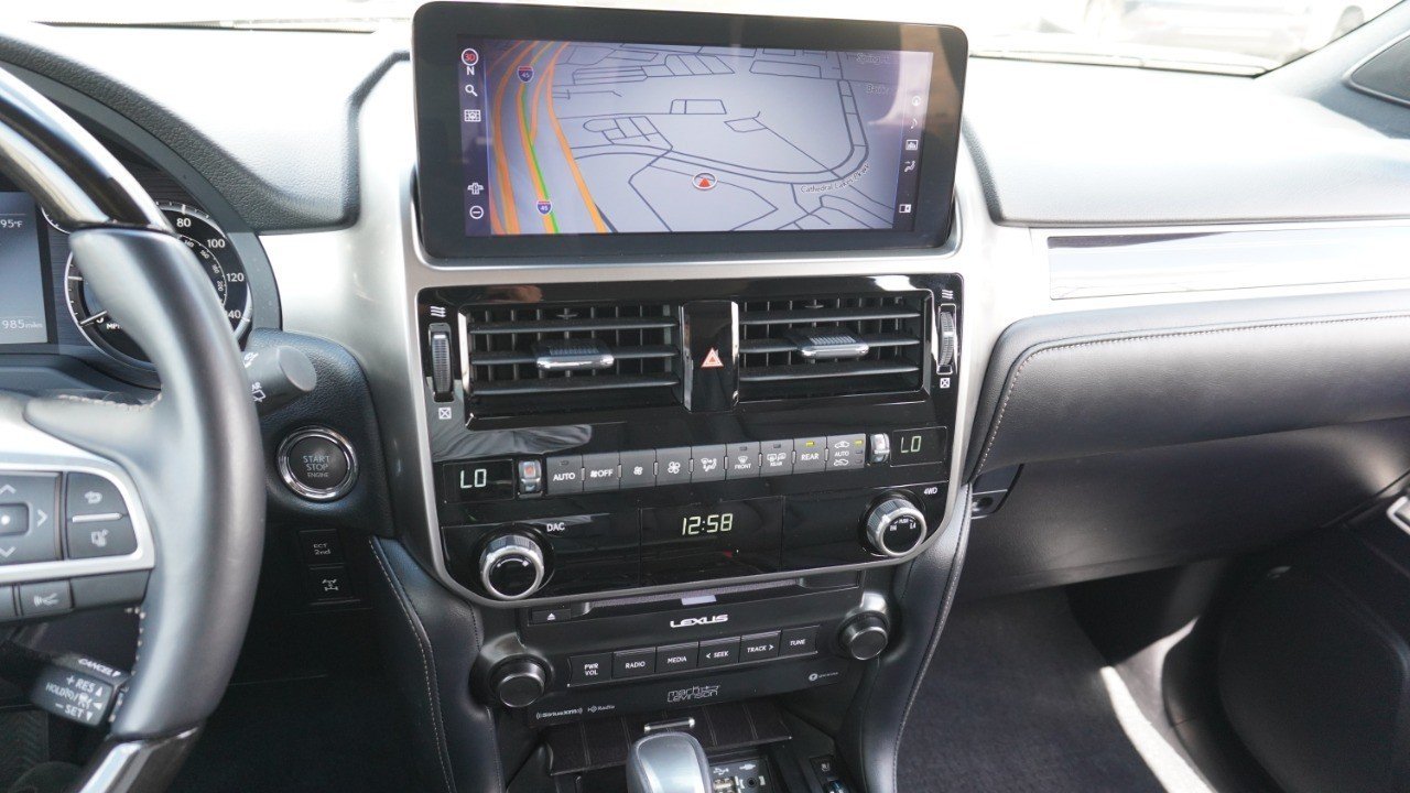Certified Used 2023 Gray Lexus GX 460 Premium image 16