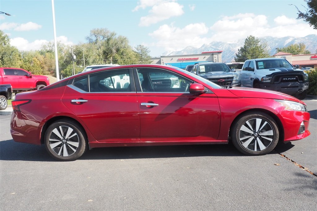 2022 Nissan Altima 2.5 SV photo 4