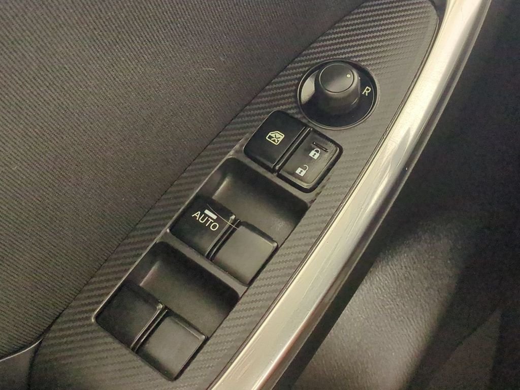 Used 2016 Blue Mazda Touring image 30