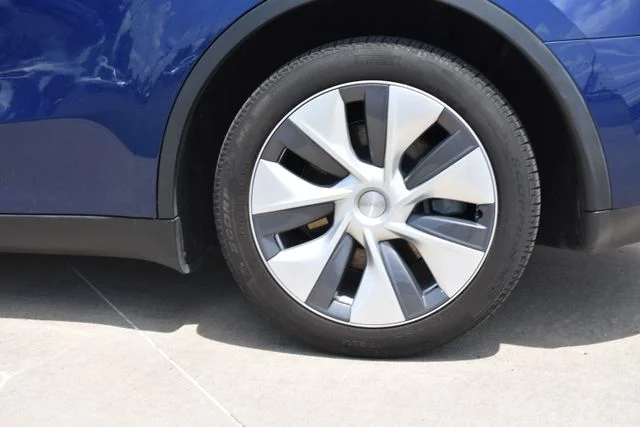 Used 2024 Blue Tesla Long Range image 8