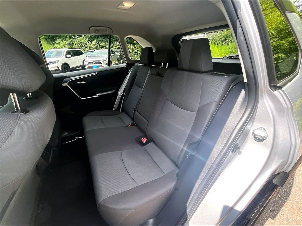 Used 2025 Silver Toyota XLE image 15