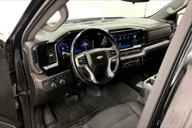 Used 2023 Black Chevrolet LT image 16
