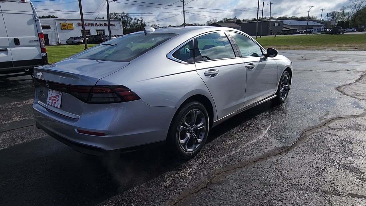 Used 2024 Silver Honda EX image 8